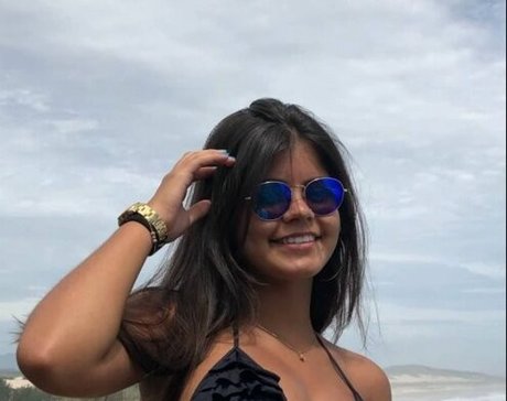 Foto di nudo di fuga di OnlyFans di Andressa Almeida