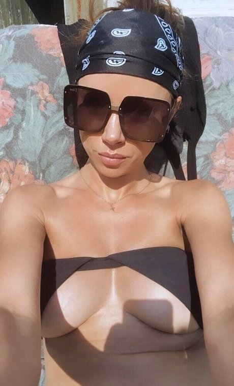 Una Healy