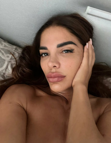 Foto di nudo di fuga di OnlyFans di Soniaamats