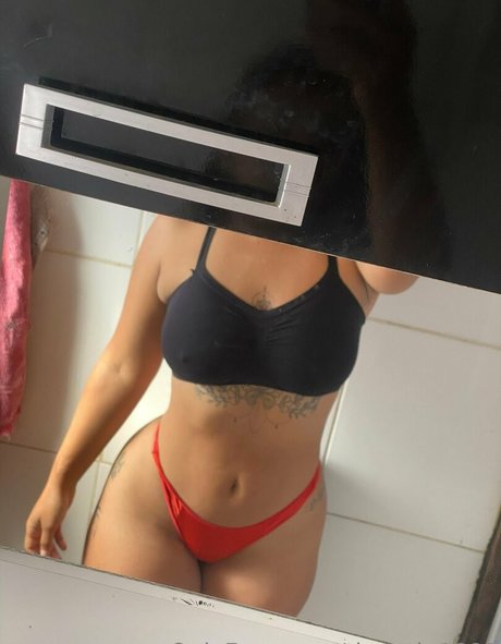 Foto di nudo di fuga di OnlyFans di Thelatin1891