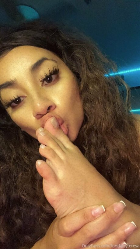 Foto di nudo di fuga di OnlyFans di Goddessteresa