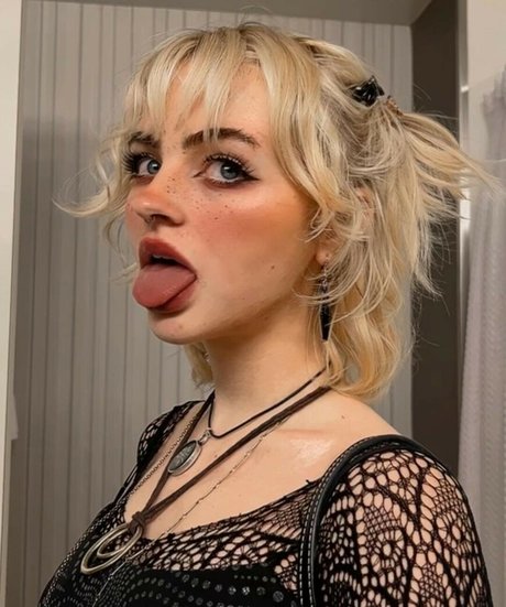 Foto di nudo di fuga di OnlyFans di Hadley Nelson