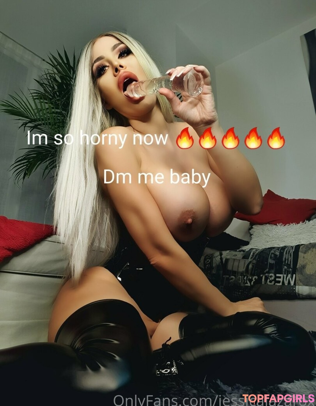Foto di nudo di fuga di OnlyFans di Jessicalazarox #1050