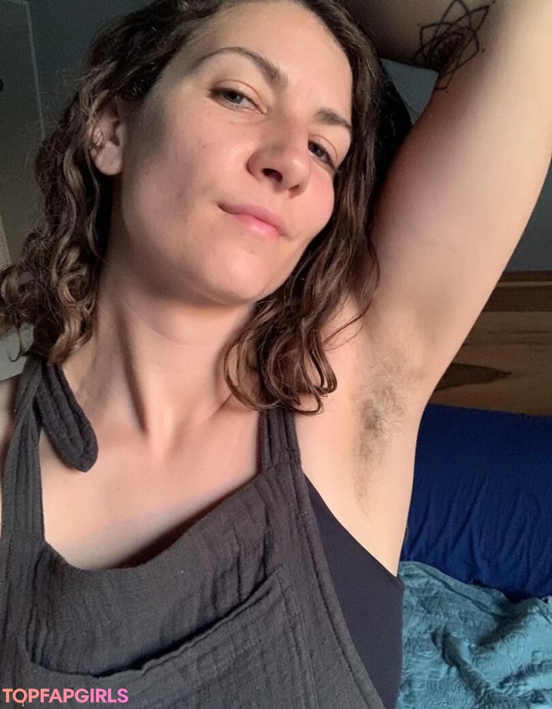 Foto di nudo di fuga di OnlyFans di Armpit Fetish #485 Foto di nudo di fuga di OnlyFans di Armpit Fetish #485