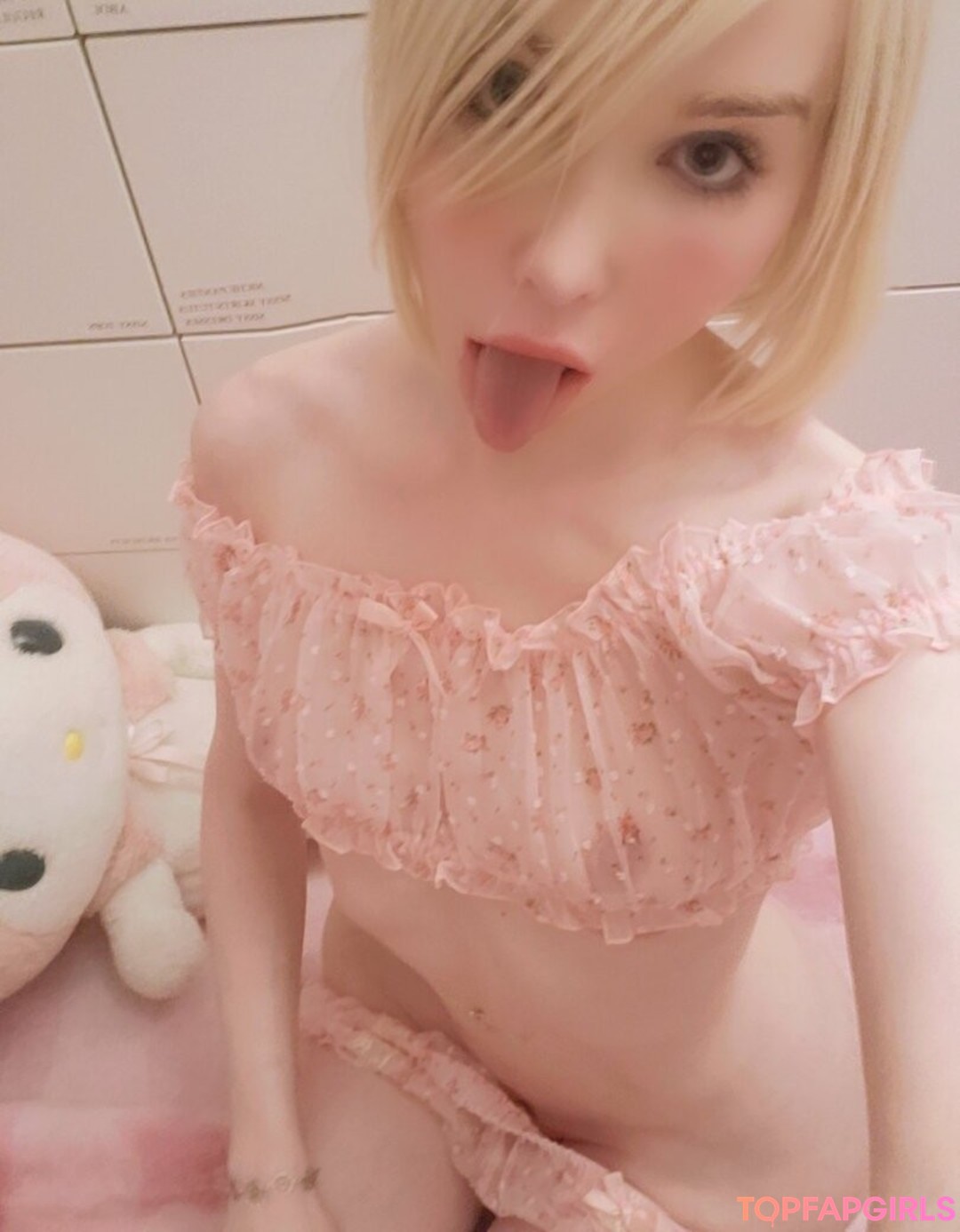 Foto di nudo di fuga di OnlyFans di Sarina Valentina #33 Foto di nudo di fuga di OnlyFans di Sarina Valentina #33
