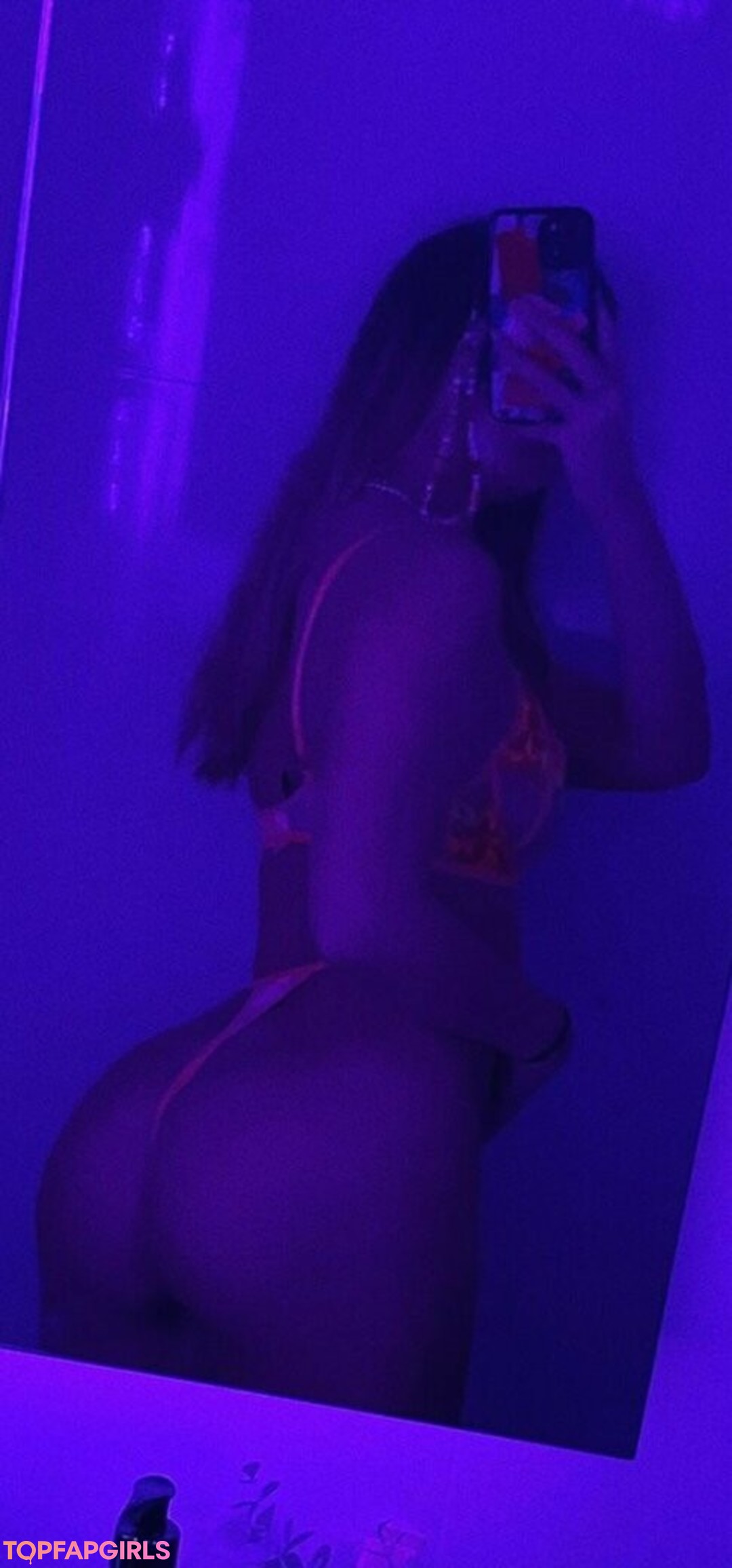 Foto di nudo di fuga di OnlyFans di Alliyah #195 Foto di nudo di fuga di OnlyFans di Alliyah #195