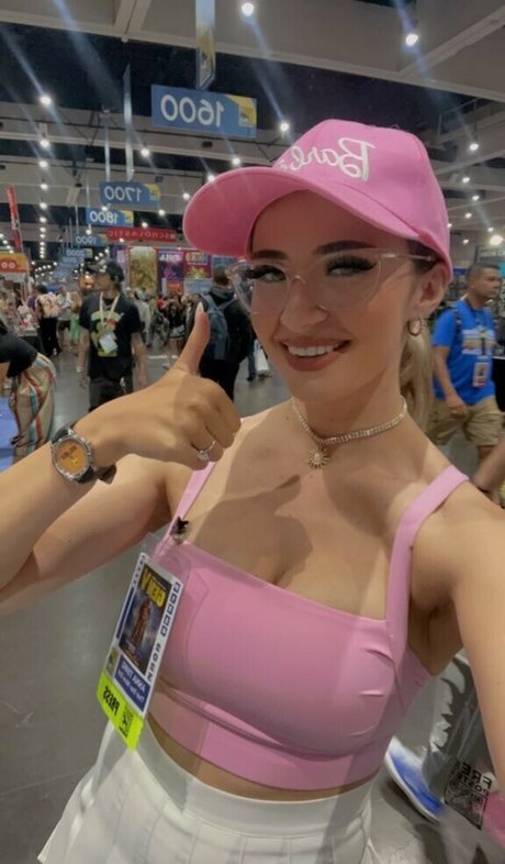 Foto di nudo di fuga di OnlyFans di That Star Wars Girl