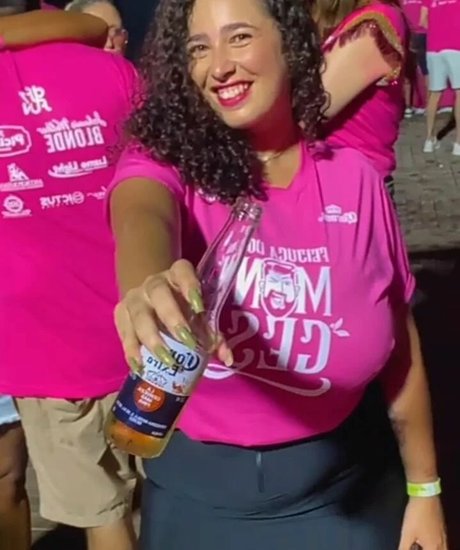 Maria Clara Tavares