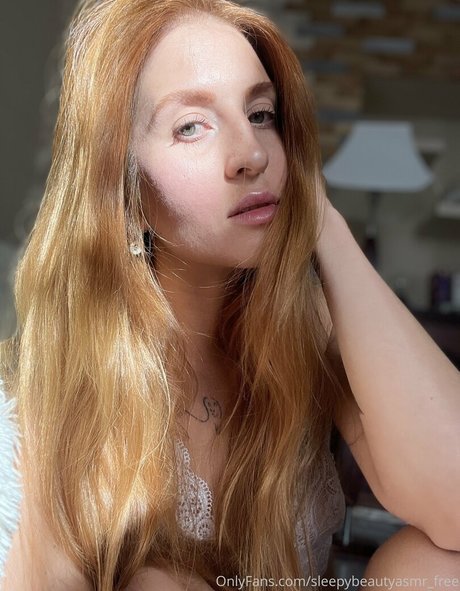 Foto di nudo di fuga di OnlyFans di Sleepybeautyasmrfree