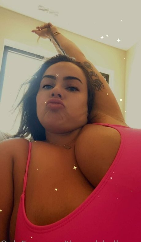 Foto di nudo di fuga di OnlyFans di Therealshelbyxo