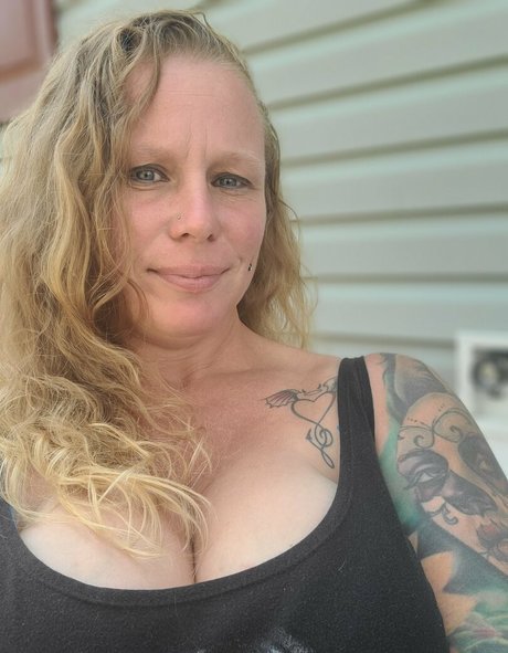 Bigbootymandyj1981