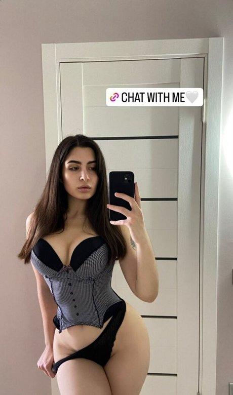 Foto di nudo di fuga di OnlyFans di Vanessa Zatuliveter