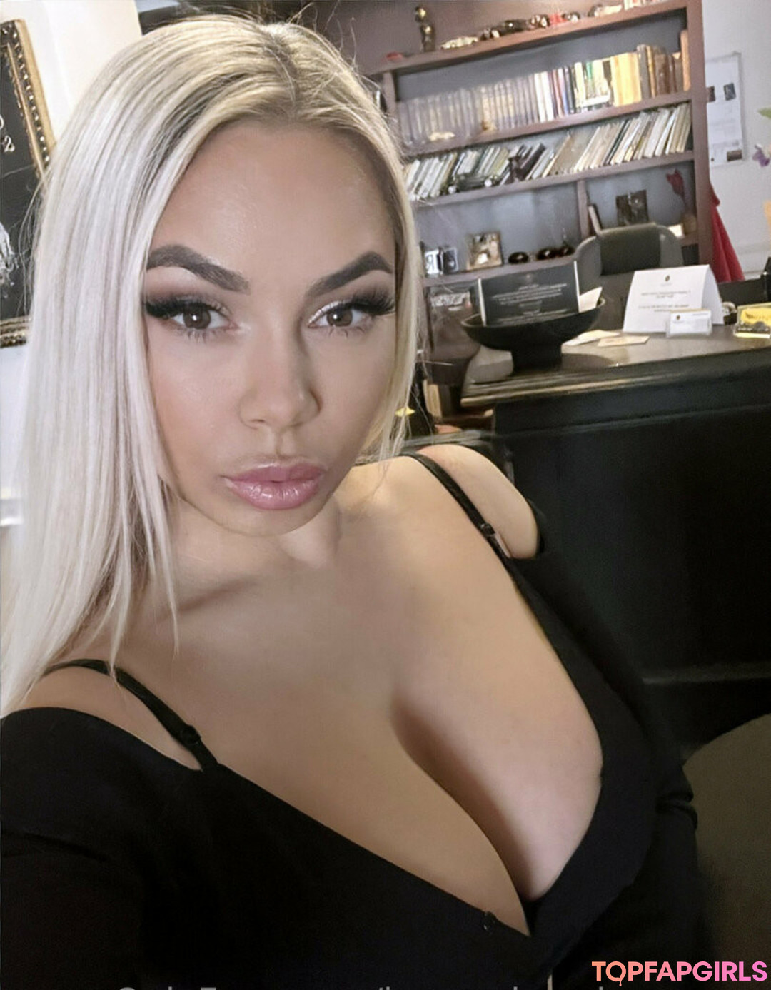 Foto di nudo di fuga di OnlyFans di Lexasdressingroom #161 Foto di nudo di fuga di OnlyFans di Lexasdressingroom #161