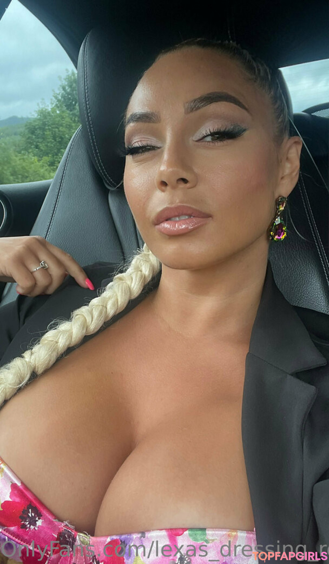 Foto di nudo di fuga di OnlyFans di Lexasdressingroom #233 Foto di nudo di fuga di OnlyFans di Lexasdressingroom #233