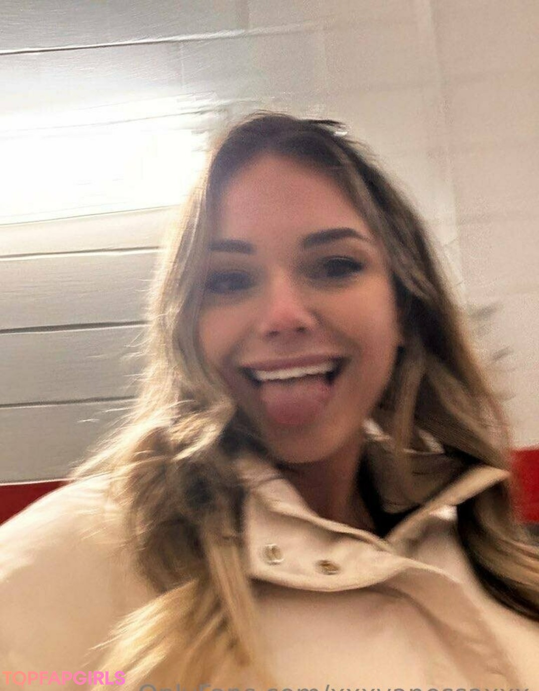 Foto di nudo di fuga di OnlyFans di Xxxvanessaxxx #1016