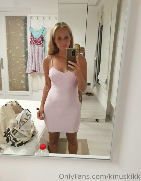 Foto di nudo di fuga di OnlyFans di Kinuskikk