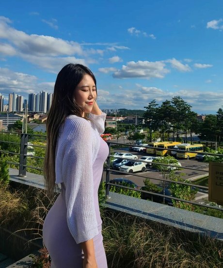 Foto di nudo di fuga di OnlyFans di Yuggietv