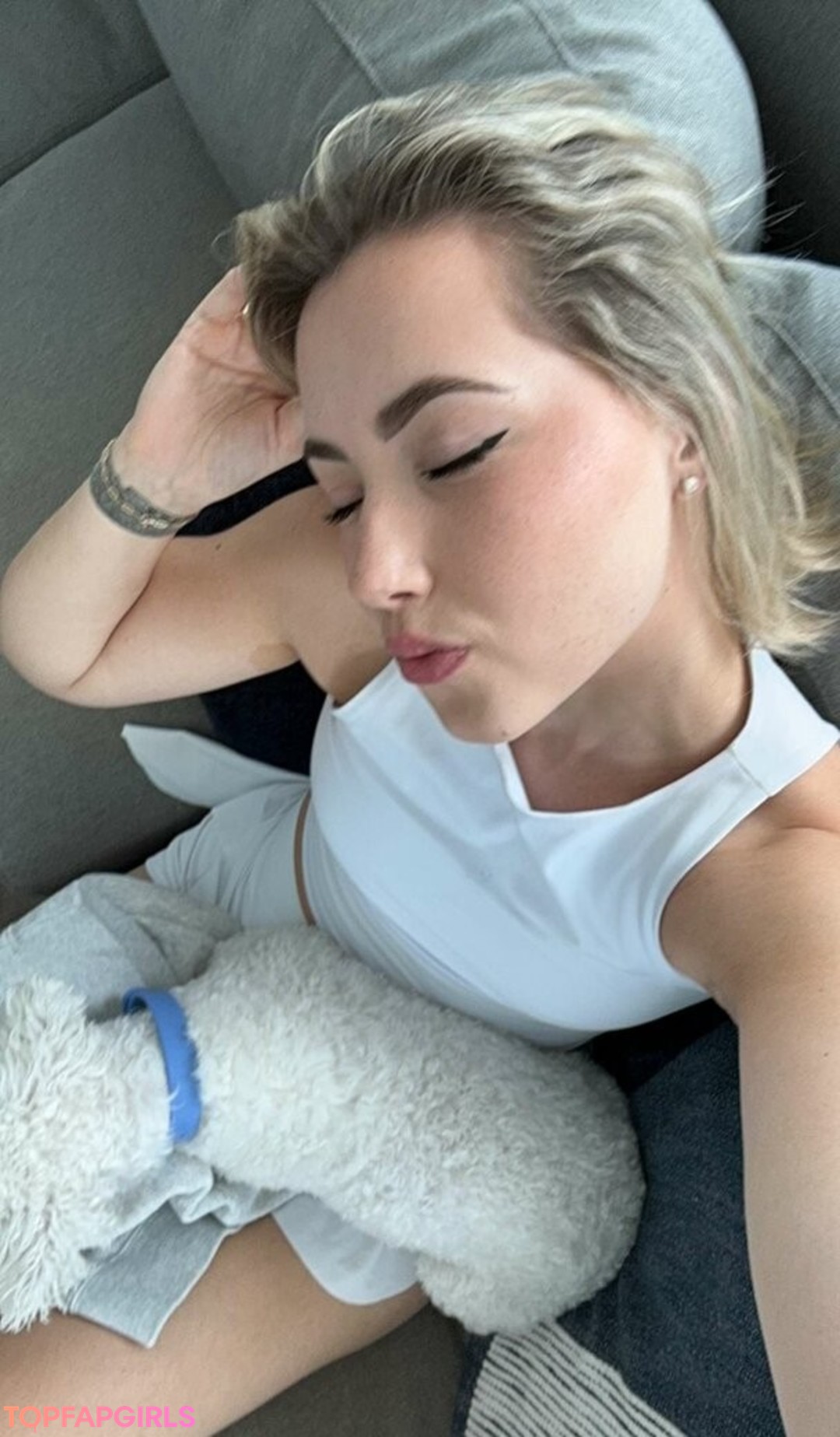 Foto di nudo di fuga di OnlyFans di Pineapplebrat #1042