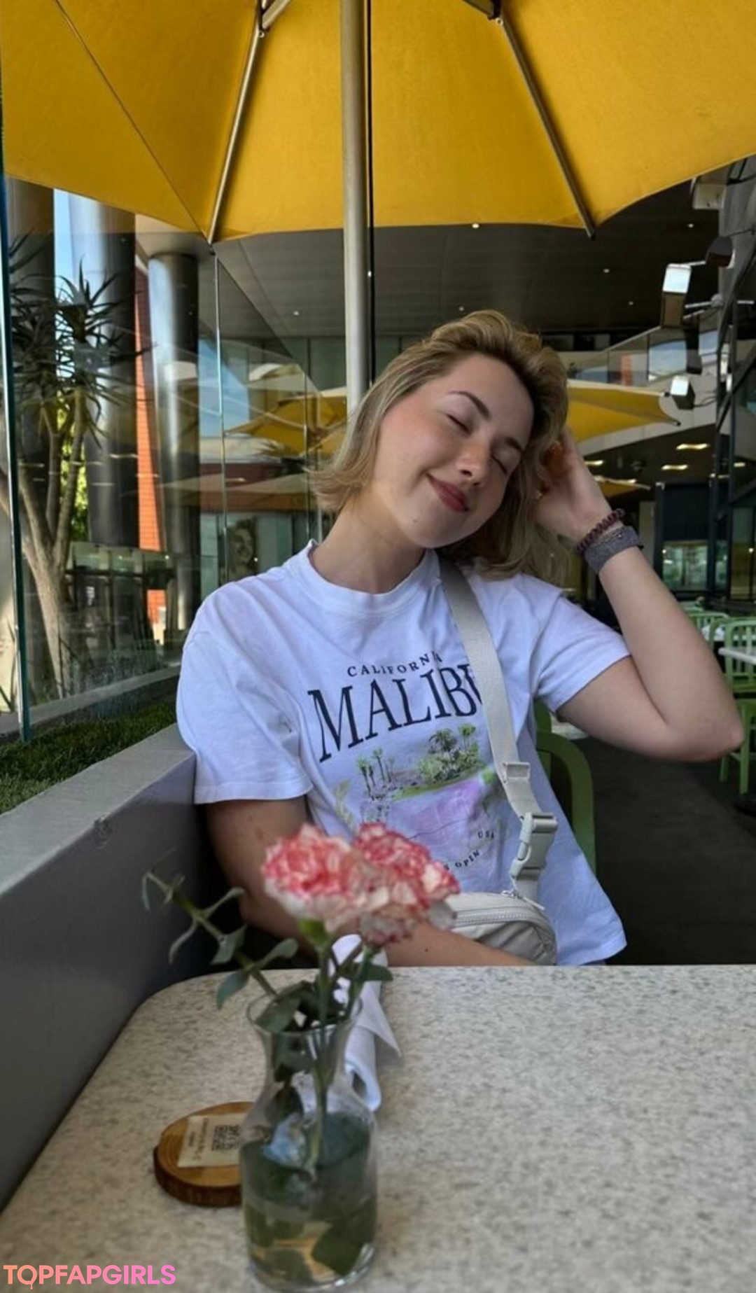 Foto di nudo di fuga di OnlyFans di Pineapplebrat #1097