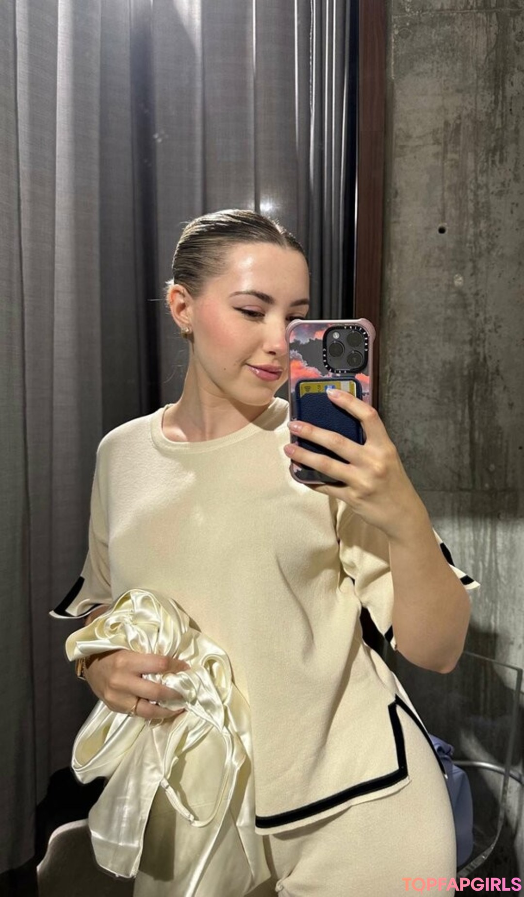 Foto di nudo di fuga di OnlyFans di Pineapplebrat #1316