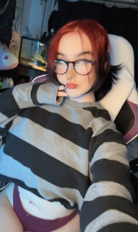 Foto di nudo di fuga di OnlyFans di Sylvieexo