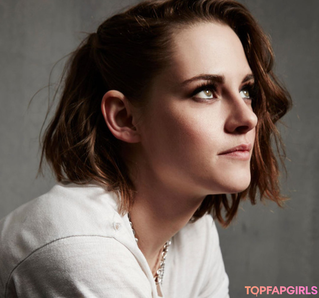 Foto di nudo di fuga di OnlyFans di Kristen Stewart #377 Foto di nudo di fuga di OnlyFans di Kristen Stewart #377