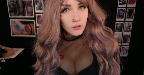 Foto di nudo di fuga di OnlyFans di Asmr Kittyklaw