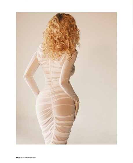 Foto di nudo di fuga di OnlyFans di Aygrecia