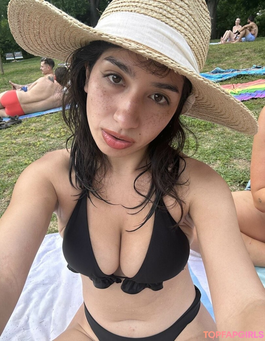 Foto di nudo di fuga di OnlyFans di Domielizabethh #22 Foto di nudo di fuga di OnlyFans di Domielizabethh #22