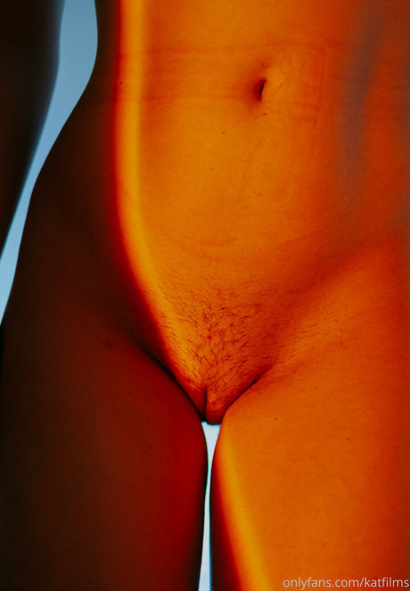 Foto di nudo di fuga di OnlyFans di Kat Cabaret
