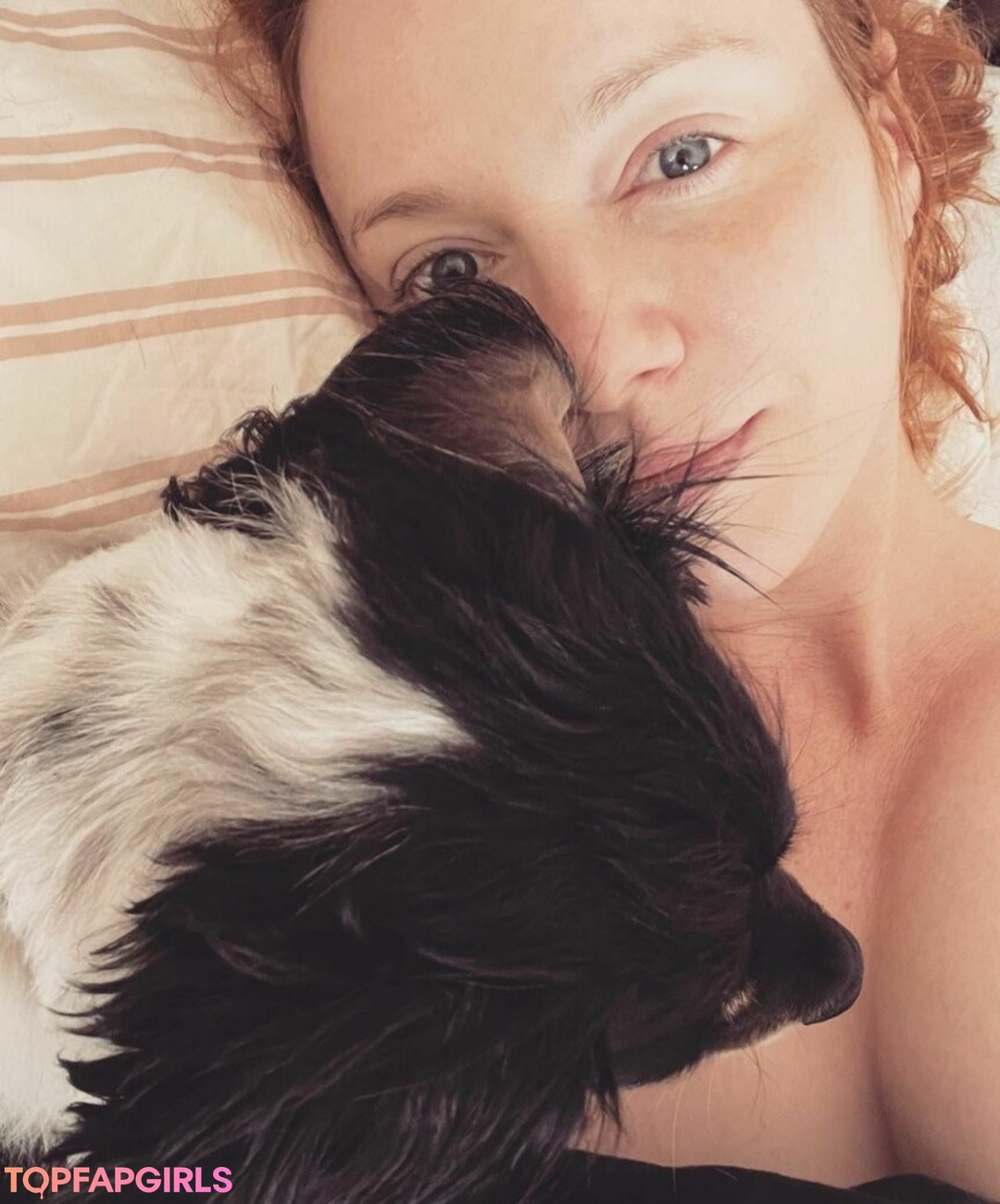 Foto di nudo di fuga di OnlyFans di Christina Hendricks #350 Foto di nudo di fuga di OnlyFans di Christina Hendricks #350