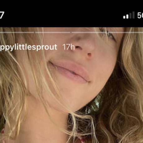 Foto di nudo di fuga di OnlyFans di Happylittlesprout