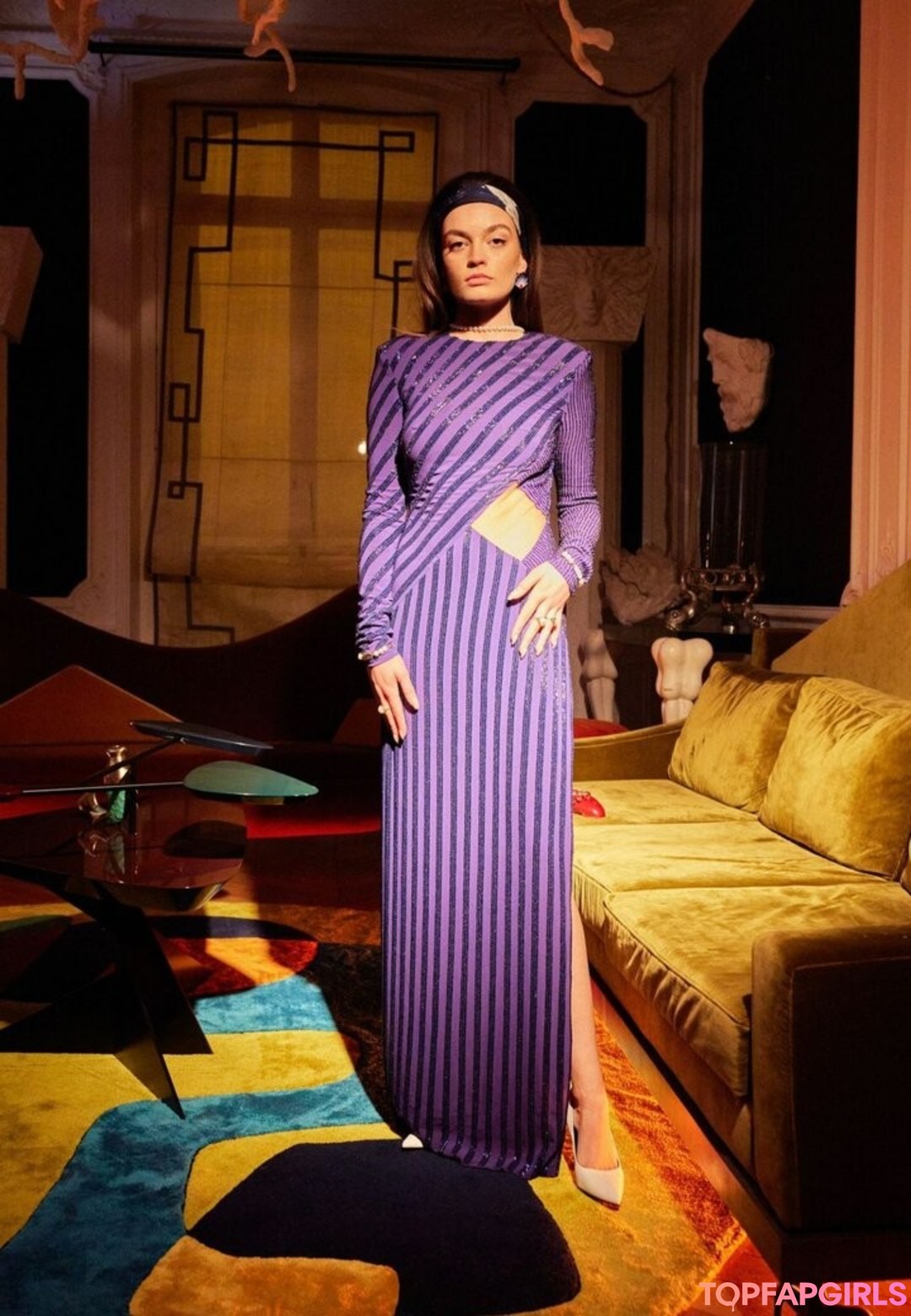 Foto di nudo di fuga di OnlyFans di Emma Mackey #59 Foto di nudo di fuga di OnlyFans di Emma Mackey #59