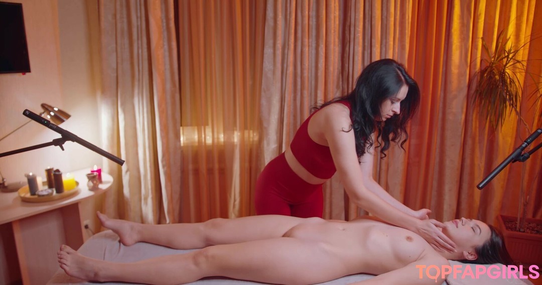 Foto di nudo di fuga di OnlyFans di Asmr Massage #80 Foto di nudo di fuga di OnlyFans di Asmr Massage #80