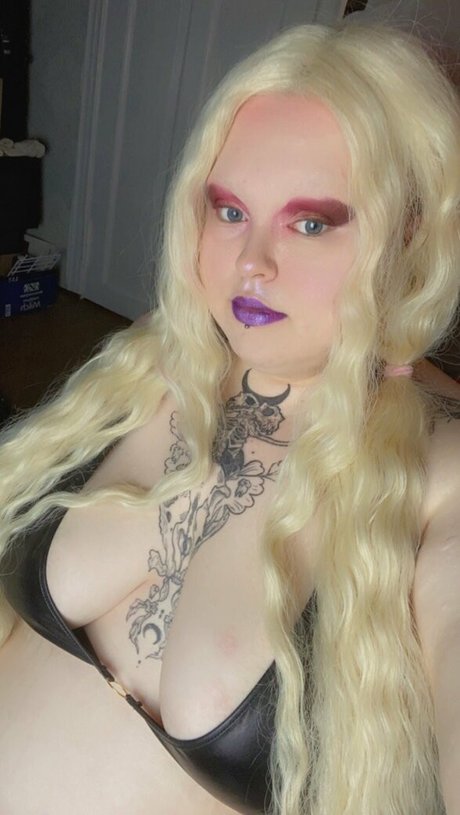 Foto di nudo di fuga di OnlyFans di Vinnybun