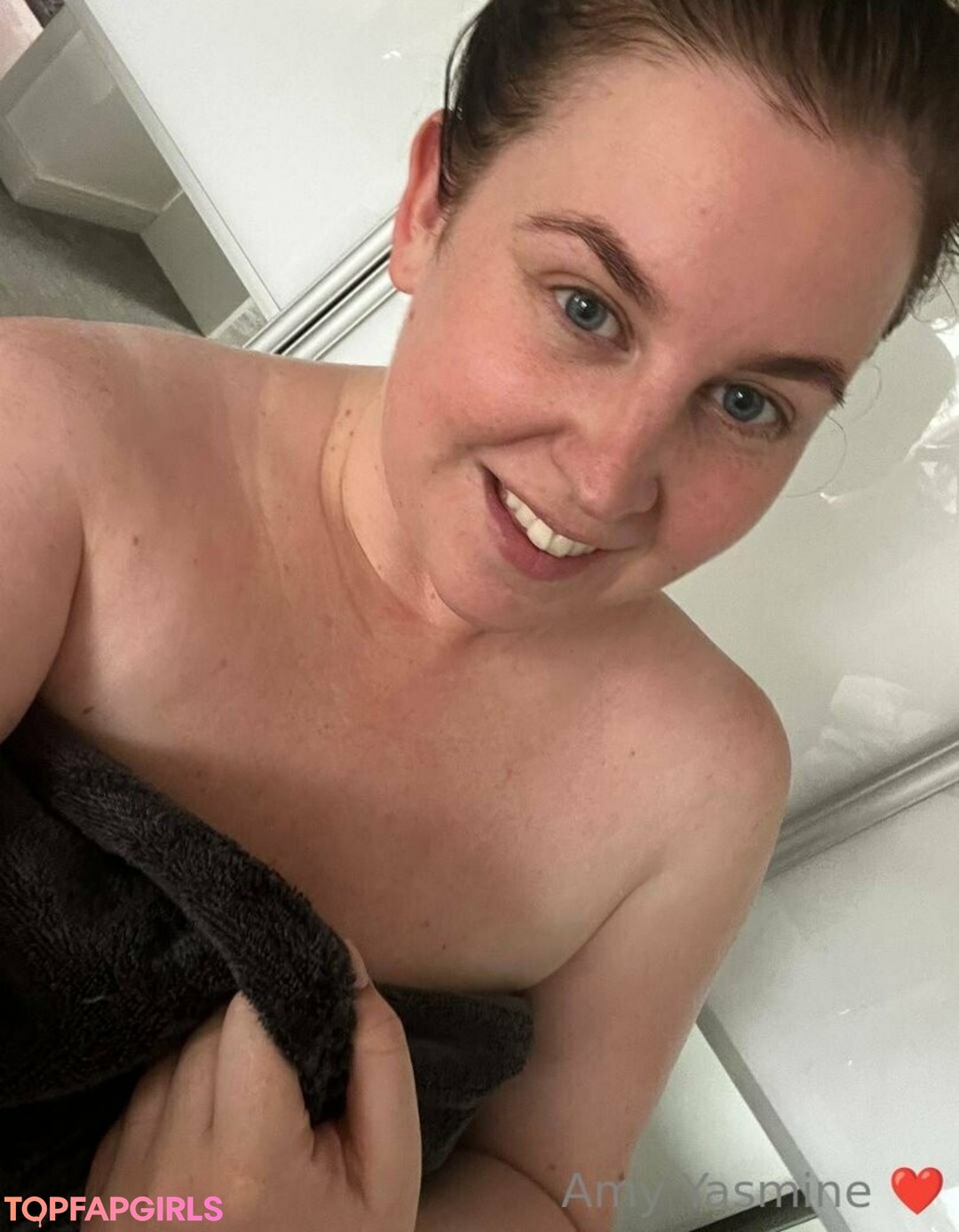 Foto di nudo di fuga di OnlyFans di Amyyasmine #1308