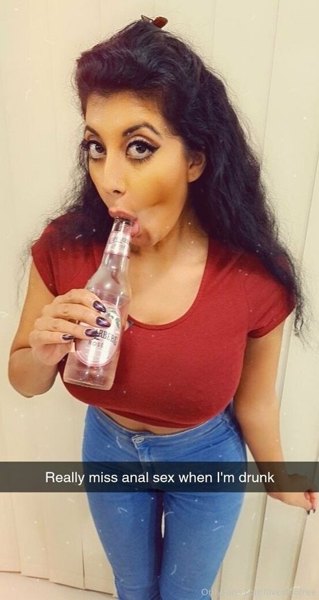 Foto di nudo di fuga di OnlyFans di Livecleofree