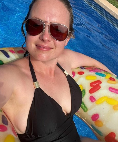 Foto di nudo di fuga di OnlyFans di Kimberly Nixon