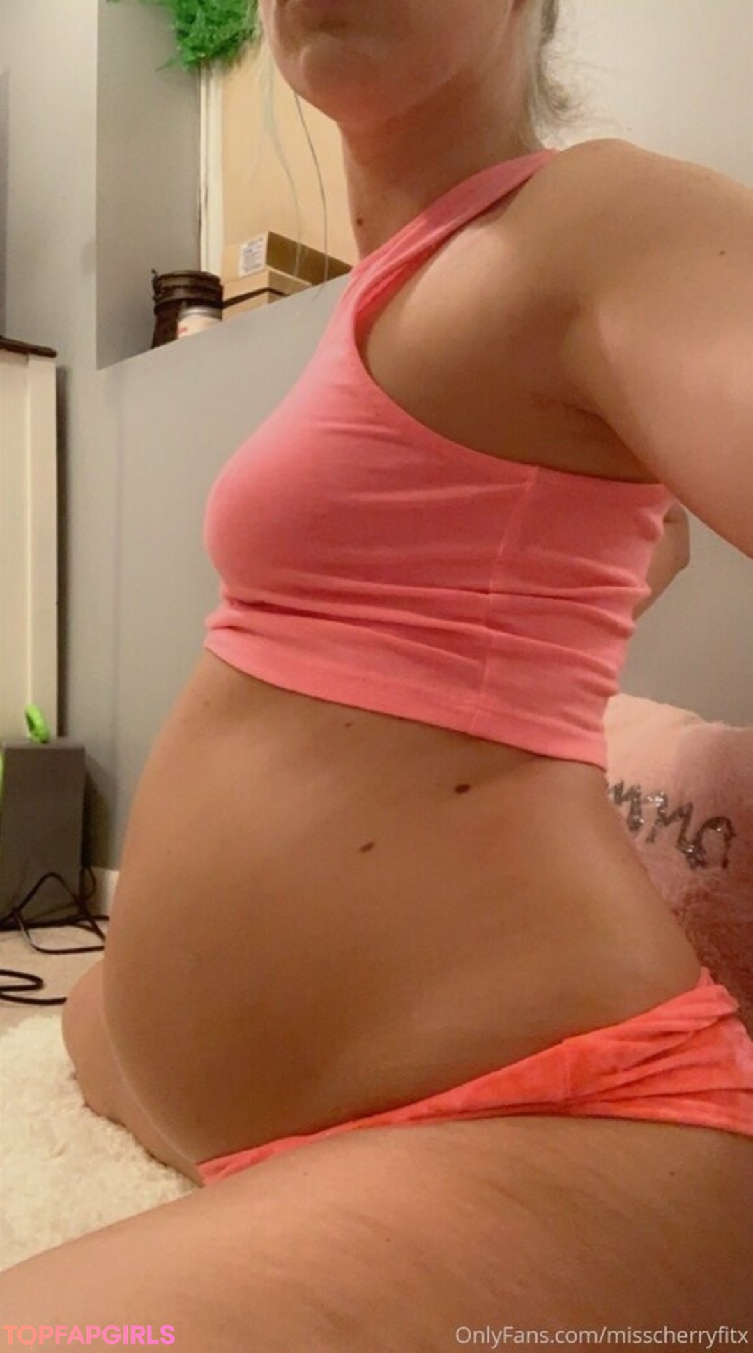 Foto di nudo di fuga di OnlyFans di Misscherryfitx #6 Foto di nudo di fuga di OnlyFans di Misscherryfitx #6