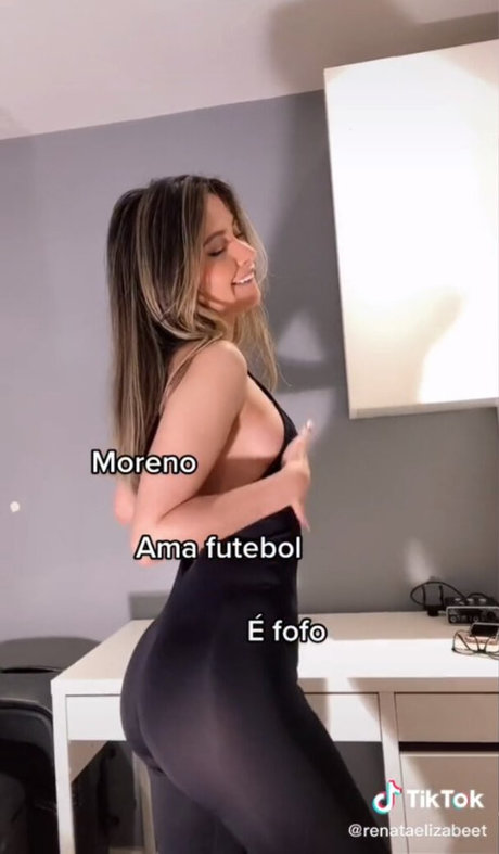 Foto di nudo di fuga di OnlyFans di Renata Elizabeth