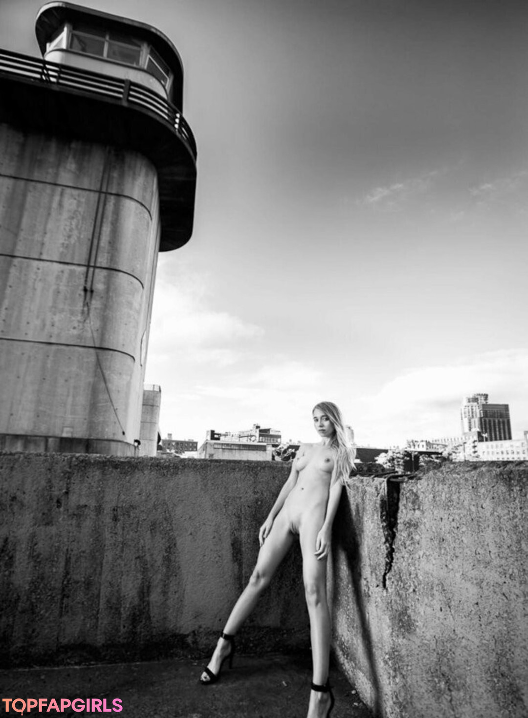 Foto di nudo di fuga di OnlyFans di Riley Anne #48 Foto di nudo di fuga di OnlyFans di Riley Anne #48