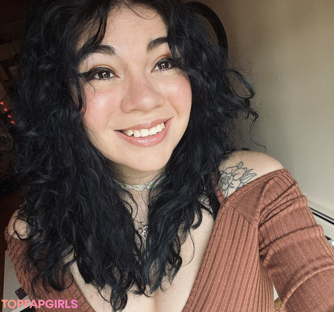 Foto di nudo di fuga di OnlyFans di Tiffany Lockheart #46 Foto di nudo di fuga di OnlyFans di Tiffany Lockheart #46