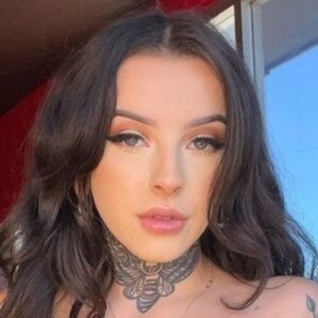 Foto di nudo di fuga di OnlyFans di Hannahbabyjane