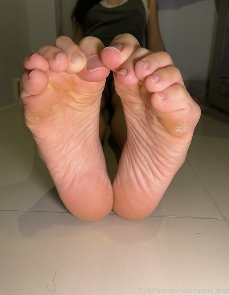 Foto di nudo di fuga di OnlyFans di Eurasianfeet