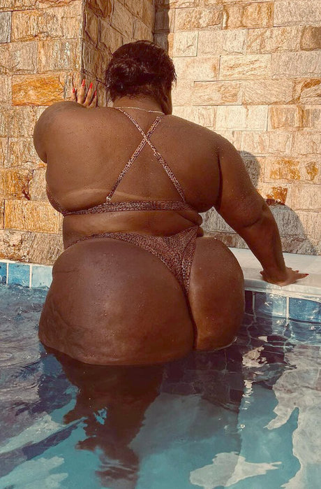 Foto di nudo di fuga di OnlyFans di Jojo Todynho
