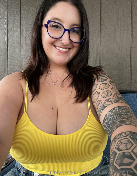 Foto di nudo di fuga di OnlyFans di Veronicavansingfree
