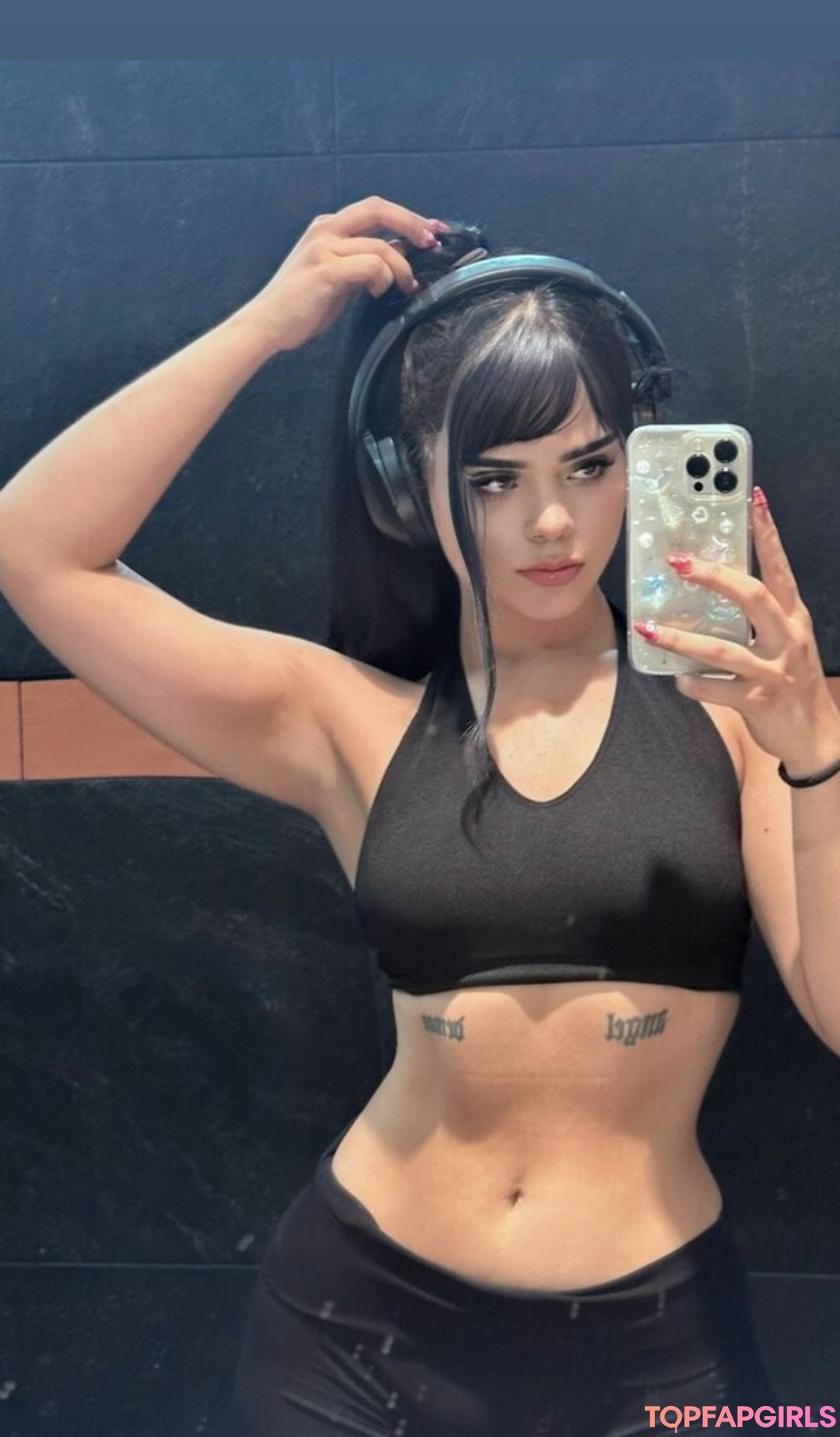 Foto di nudo di fuga di OnlyFans di Chxrryxblossom #386 Foto di nudo di fuga di OnlyFans di Chxrryxblossom #386