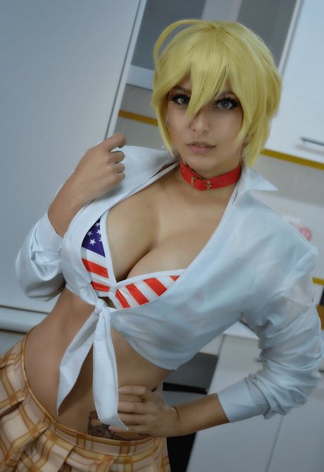 Shermie Cosplay
