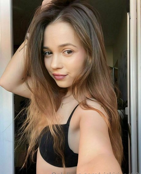 Vickirivas99