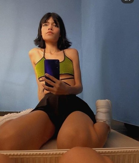 Foto di nudo di fuga di OnlyFans di Vampcar